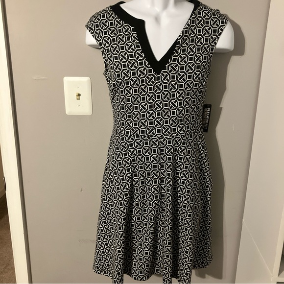New York & Company Dresses & Skirts - New York & Company Black and White Patterned Midi Dress
